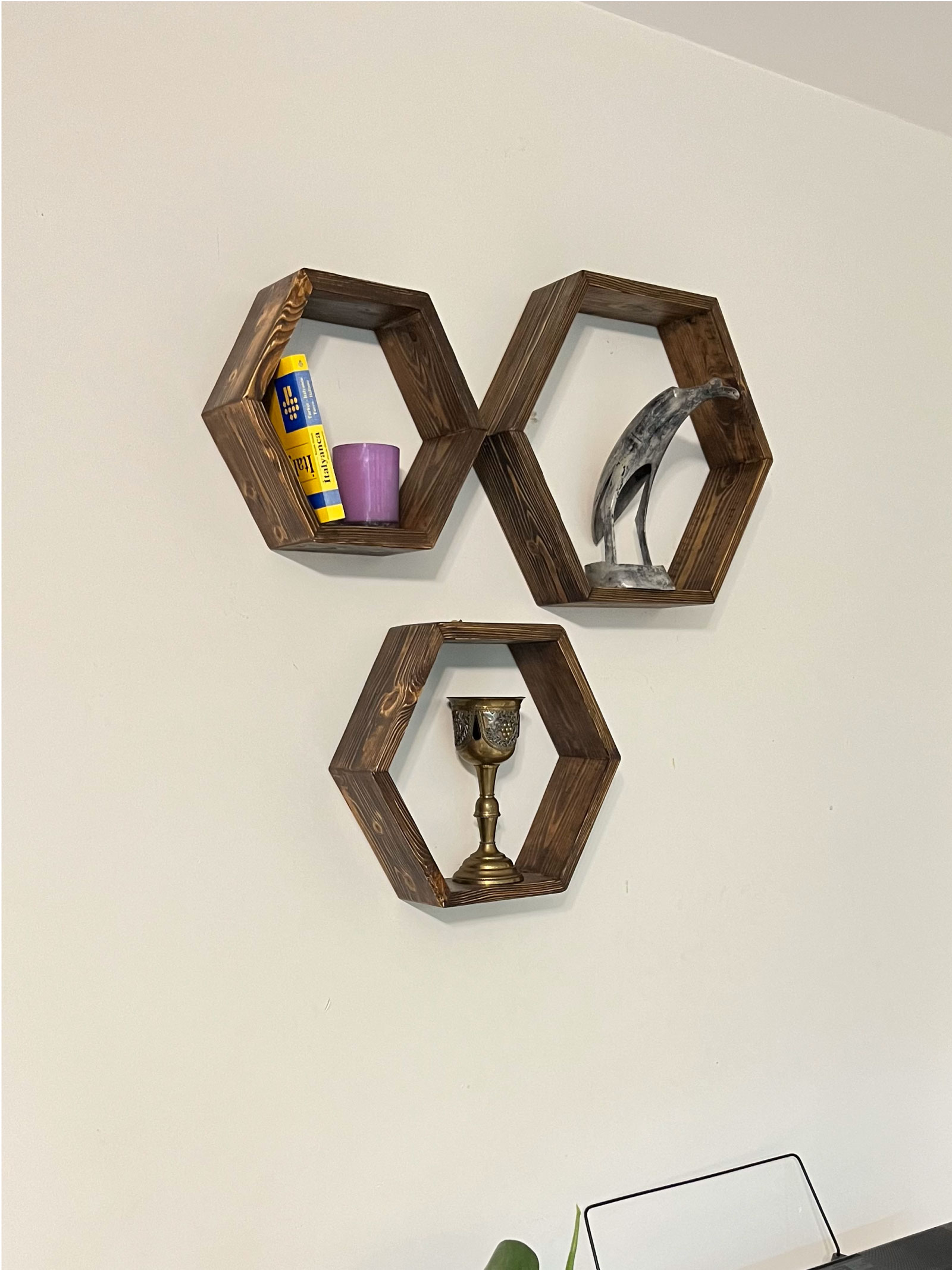 	Hexoganal Set of 3 floating shelf